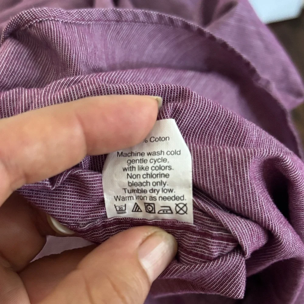 J. Crew Men's Burgundy Button-Down Shirt